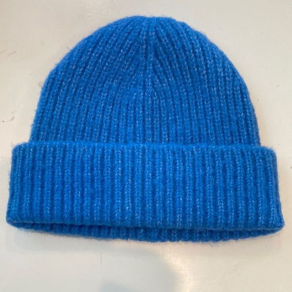 ASOS Accessories - ASOS blue fold up beanie